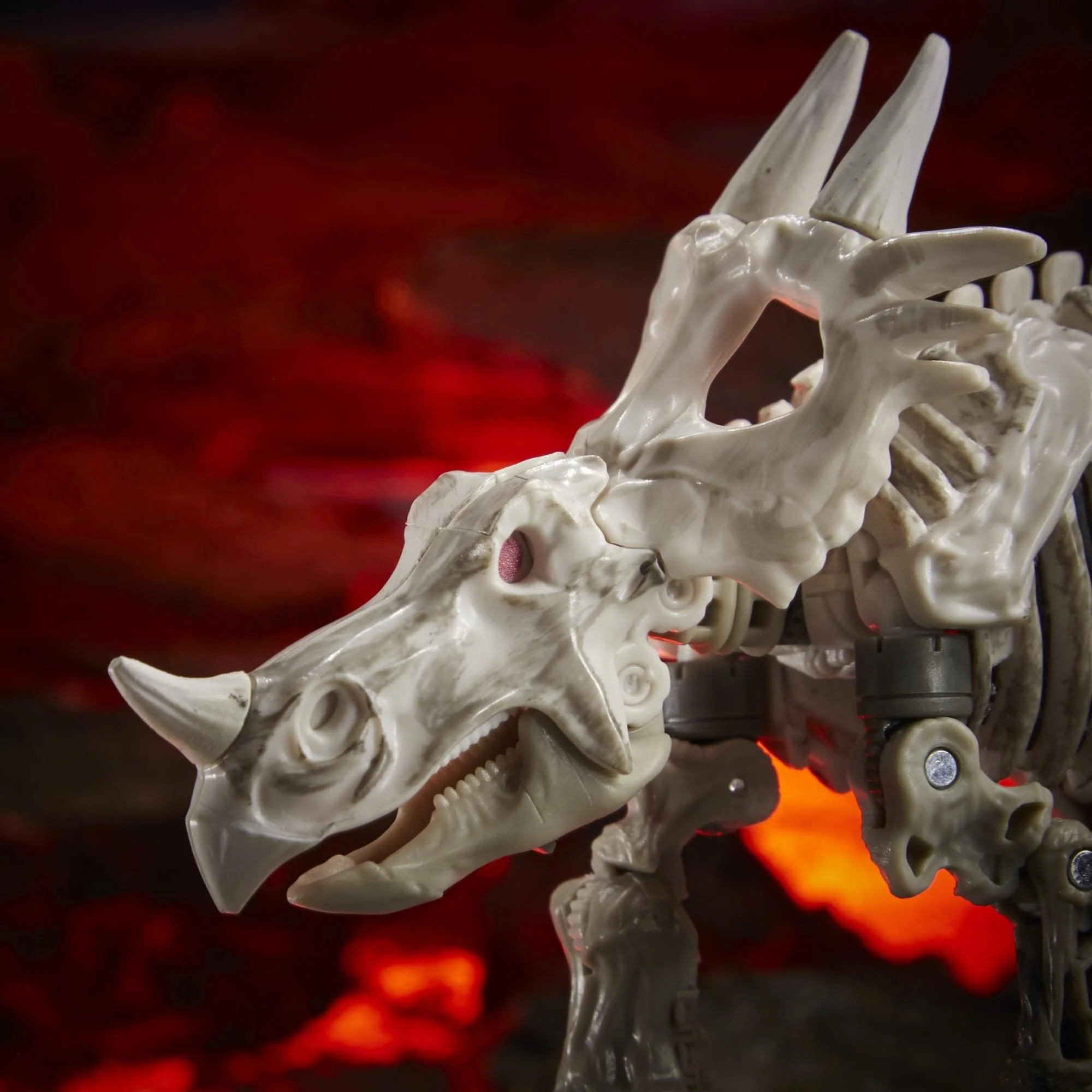 Transformers War for Cybertron WFC-K15 Ractonite Fossilizer Action Figure - Image 9
