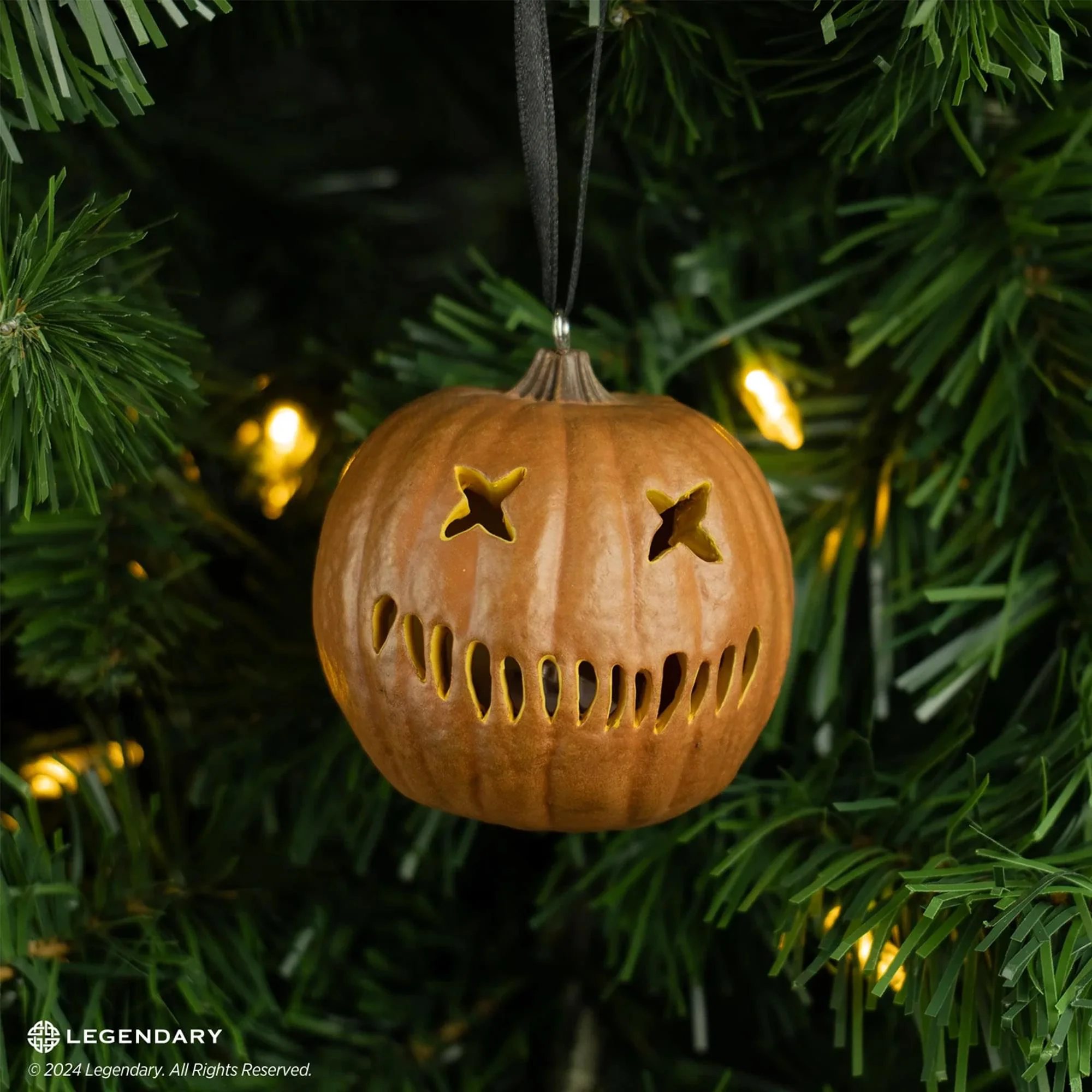Trick R Treat Light Up Pumpkin Holiday Horrors Ornament - Image 4