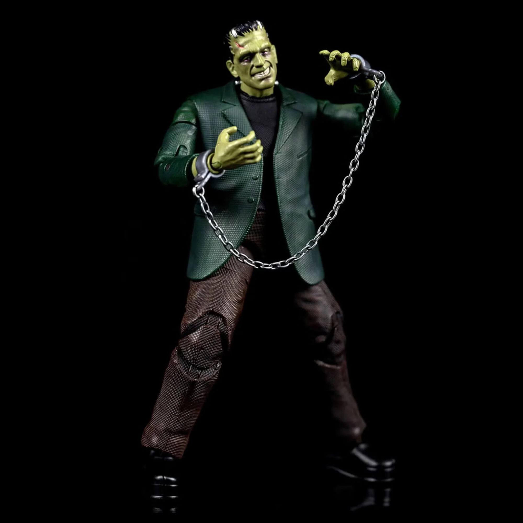 Universal Monsters 6 Inch Deluxe Collector Figure | Frankenstein - Image 4
