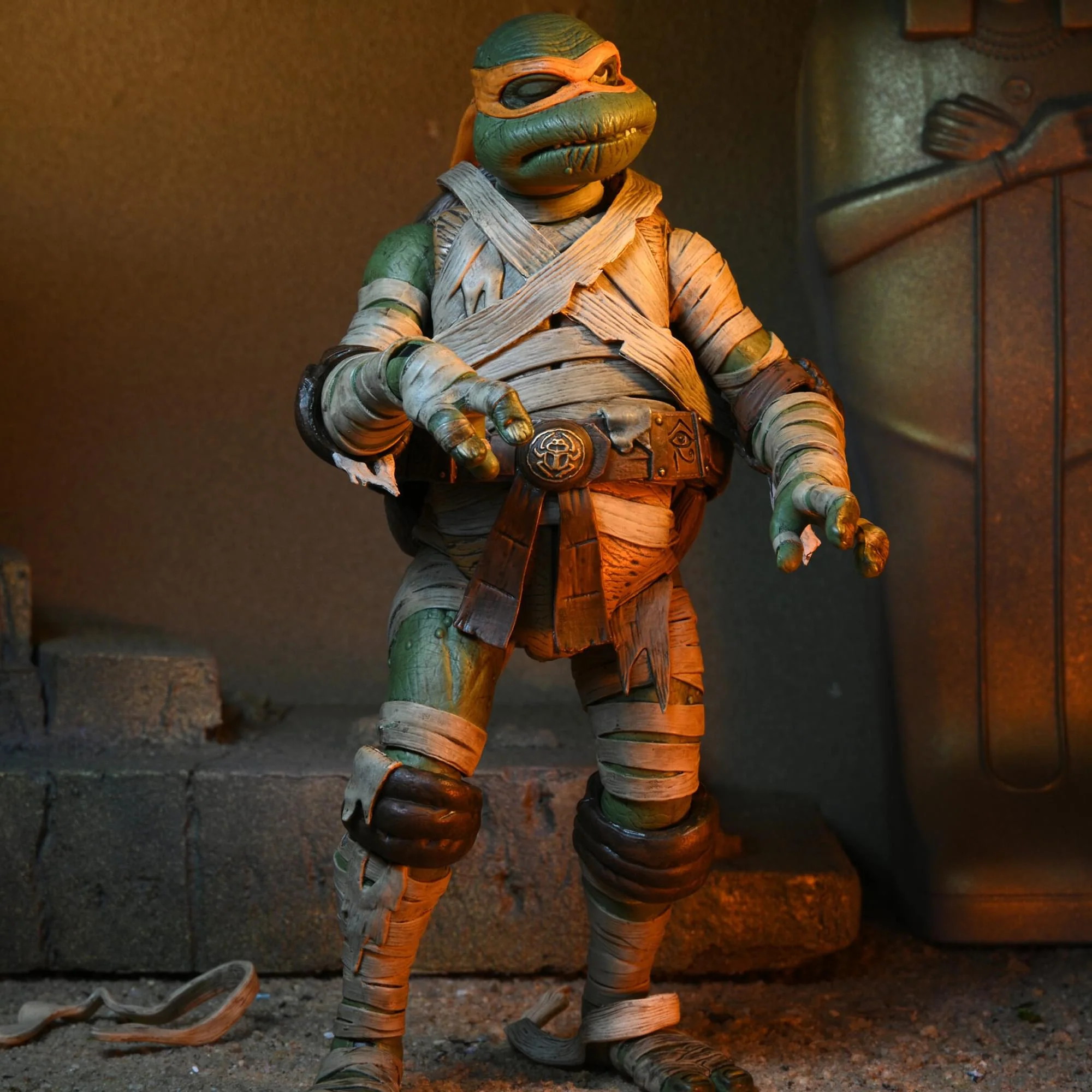 Universal Monsters x TMNT Michelangelo as The Mummy 7 Inch Scale Action Figure - Image 7
