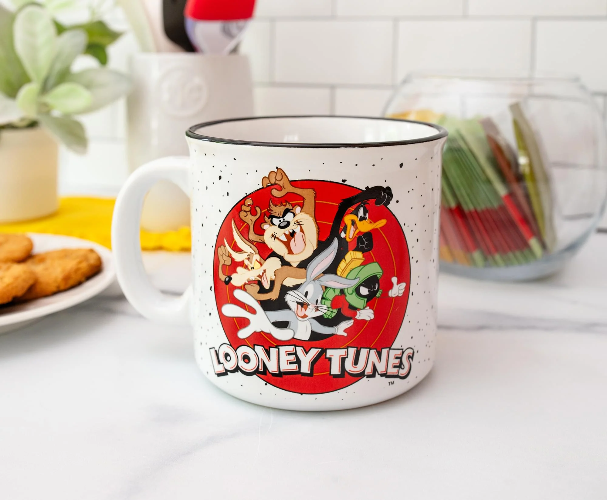 Warner Bros. Looney Tunes Ceramic Camper Mug | Holds 20 Ounces - Image 5