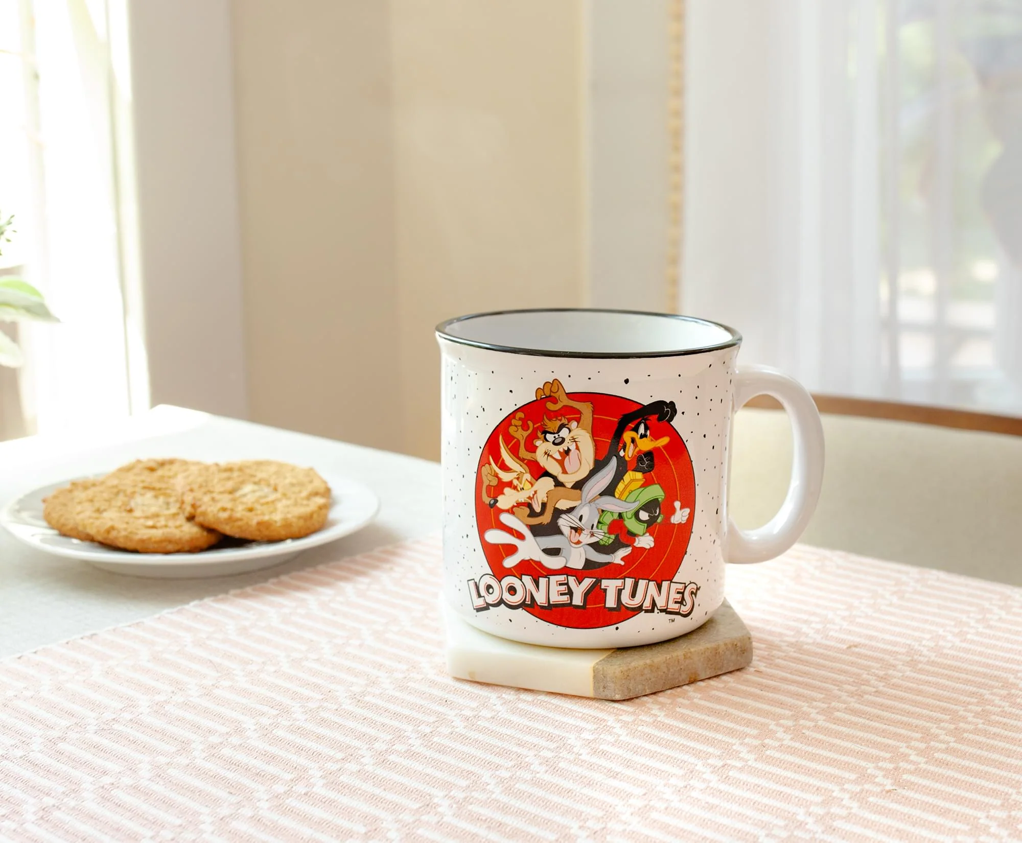 Warner Bros. Looney Tunes Ceramic Camper Mug | Holds 20 Ounces - Image 7