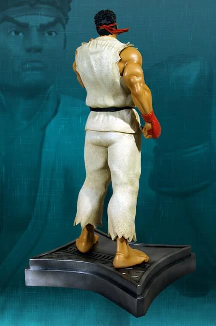 Wolverine Vs. Ryu 3 1:4 Scale Statue Set - Image 4