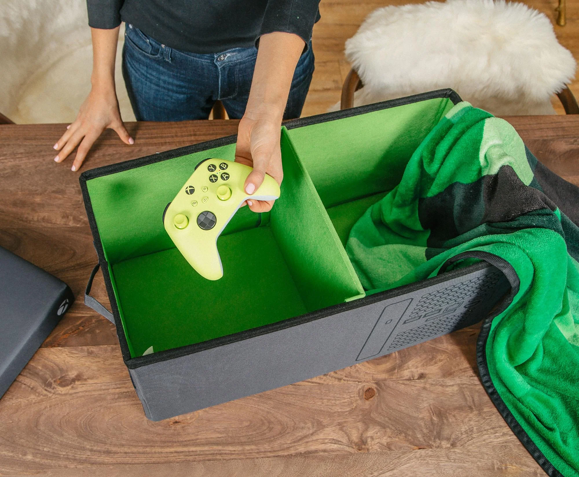 Xbox Series X Logo Storage Bin Chest Organizer with Lid | 24 x 12 Inches - Image 4